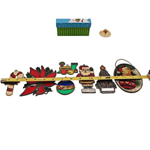 Lot 7 Vintage Mixed Christmas Holiday Acrylic Glass Stained Suncatcher Ornaments - Picture 8 of 11